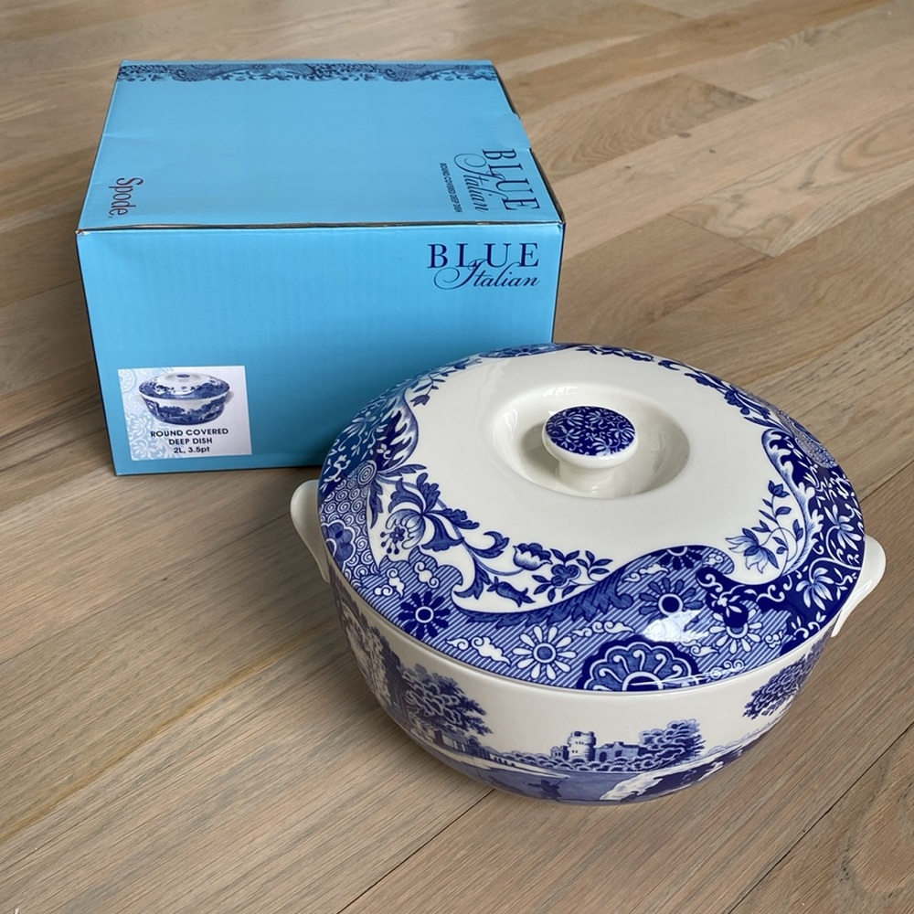 Blue Italian Round Covered Deep Dish